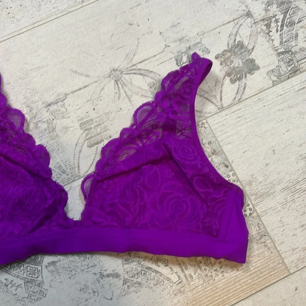 Y2K Pink Victorias Secret Lace Plunge Bralette in Vibrant Purple Size Large
